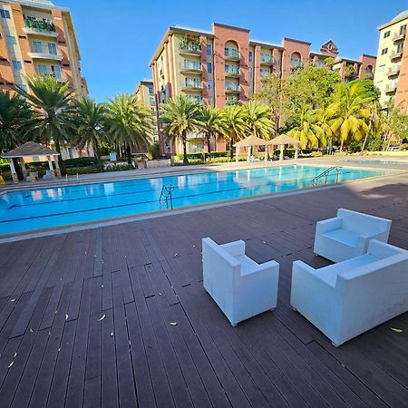 Cozy 2Br Staycation With Balcony Chateau Elysee For 4-6 Pax Paranaque City Extérieur photo