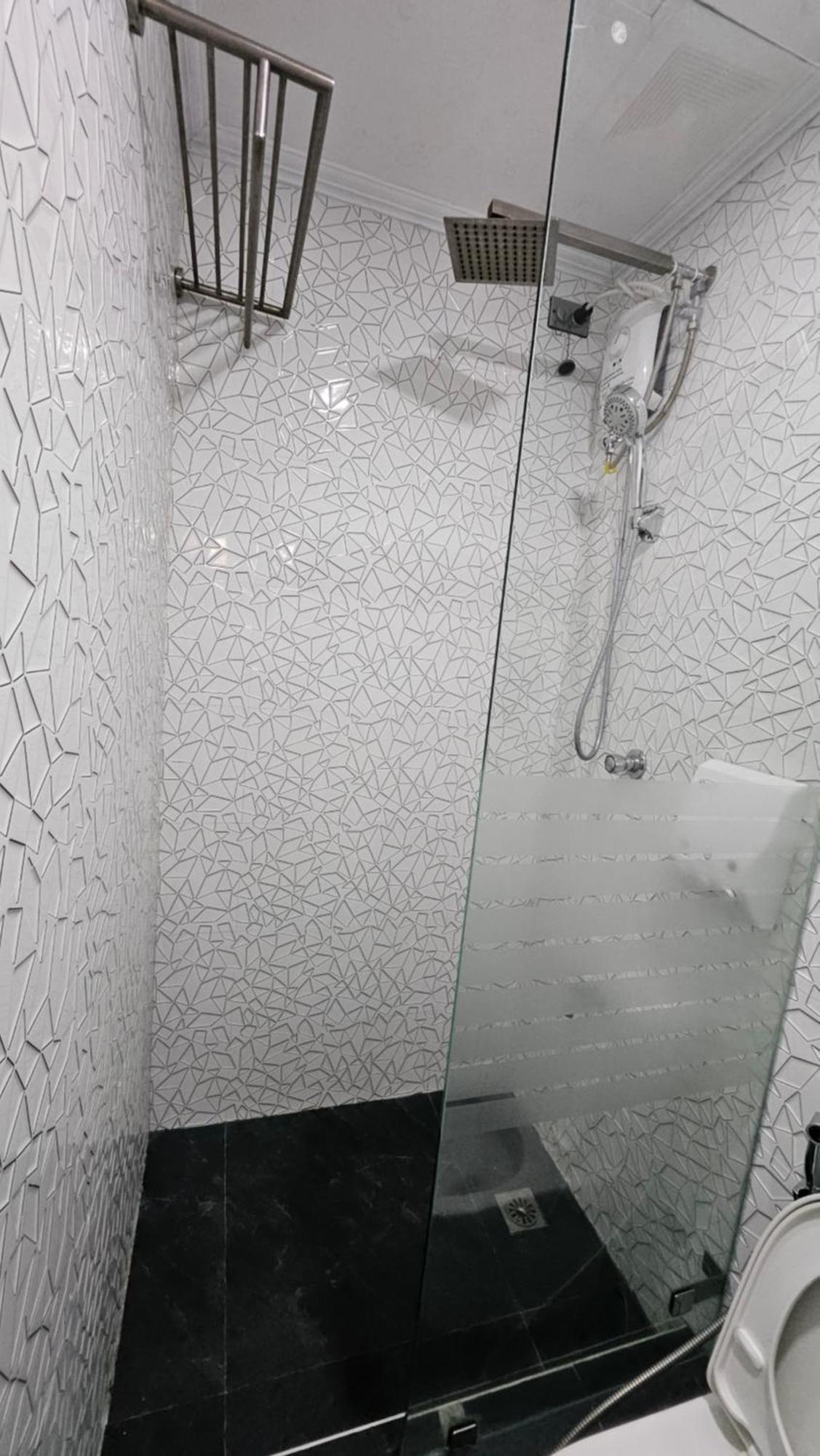 Cozy 2Br Staycation With Balcony Chateau Elysee For 4-6 Pax Paranaque City Extérieur photo