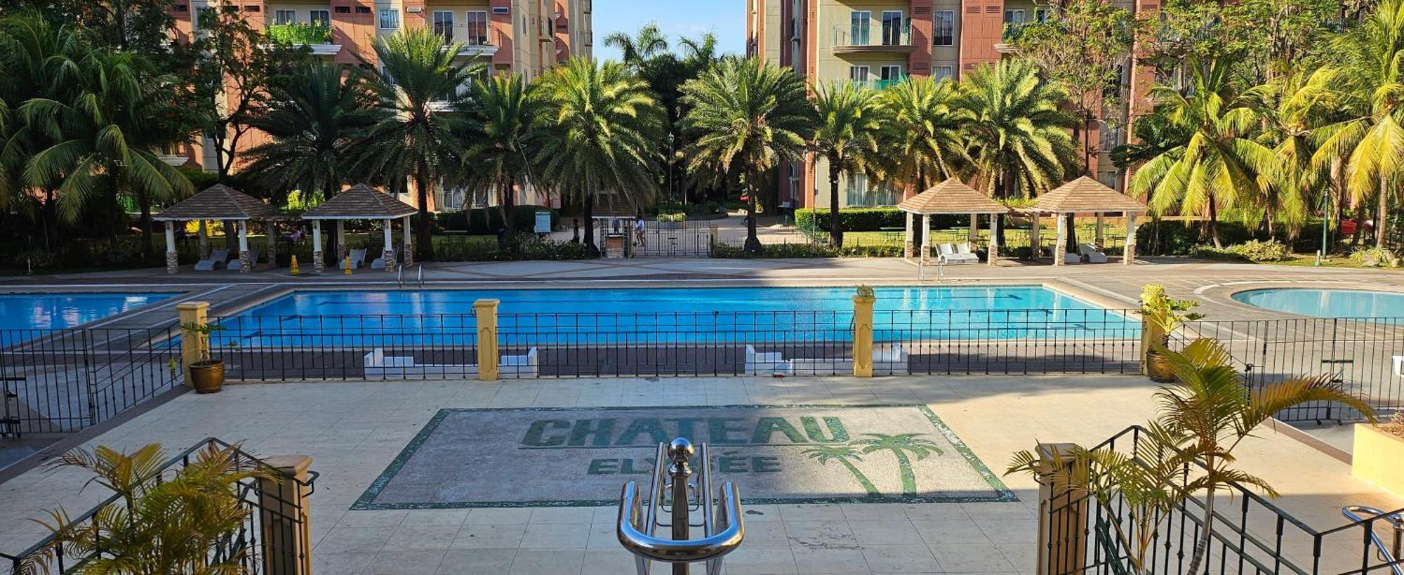 Cozy 2Br Staycation With Balcony Chateau Elysee For 4-6 Pax Paranaque City Extérieur photo