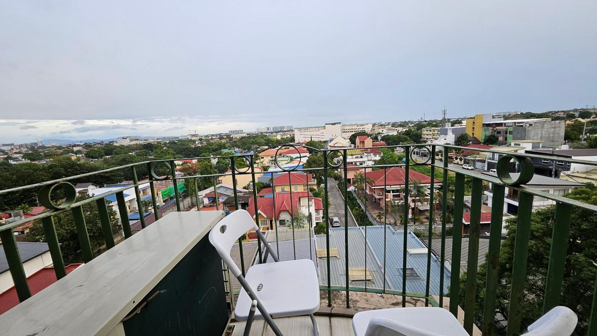 Cozy 2Br Staycation With Balcony Chateau Elysee For 4-6 Pax Paranaque City Extérieur photo