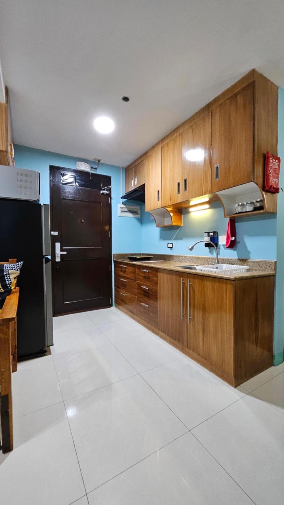 Cozy 2Br Staycation With Balcony Chateau Elysee For 4-6 Pax Paranaque City Extérieur photo